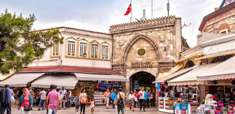 راهنمای خرید ارزان استانبول مجله گردشگری استانبول هالیدی cheapest bazaar and shopping in istanbul holiday travel magazin (1)
