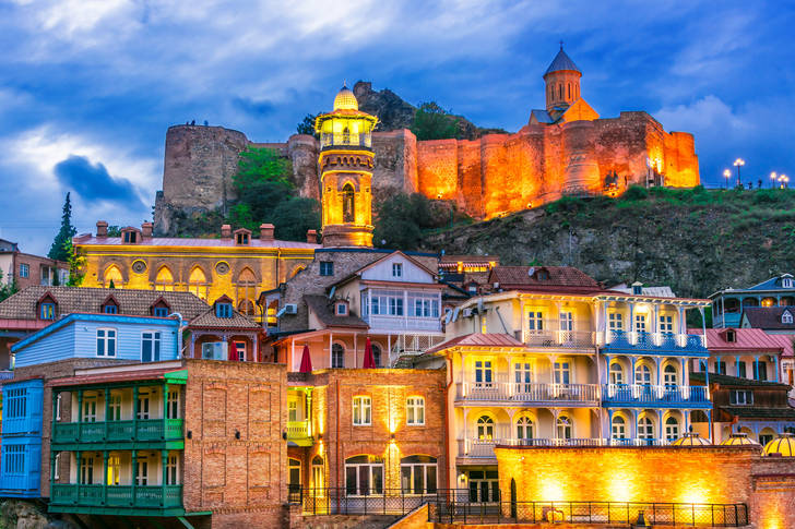 مجله گردشگری استانبول هالیدی most attractive attractions in tbilisi istanbul holiday travel magazin (1)
